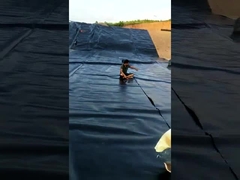 Neues alterndes doppeltes glattes HDPE Geomembrane der beständigen HDPE-Teich-Zwischenlagen-HDPE-undurchlässigen Membran